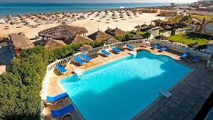royal beach***